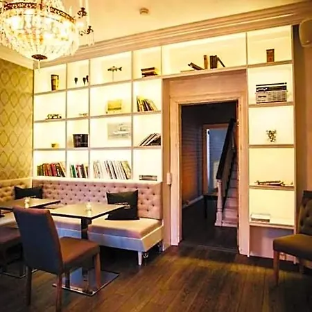 Bridget Hotel 3*