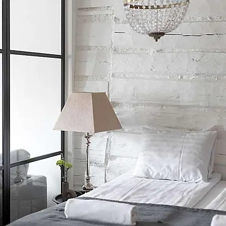 Bridget Hotel 3*