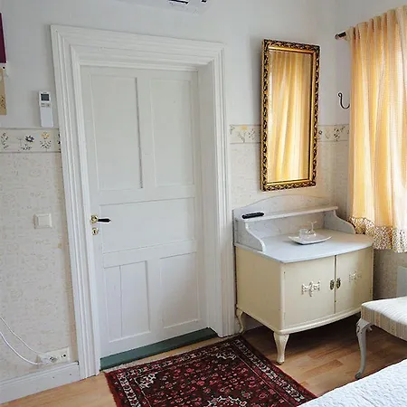 Hotel Bridget